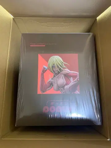 POP UP PARADE 아니 레온하트 여자형 거인 Ver. Lsize