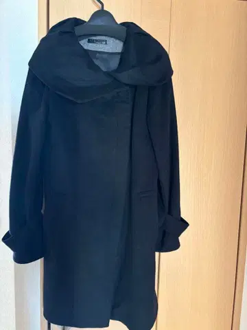 야마다야 블랙 코트 크리스마스 세일 할인 있음