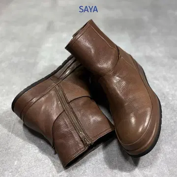 SAYA 사야 사이드 지퍼 가죽 숏부츠 24.5cm 브라운