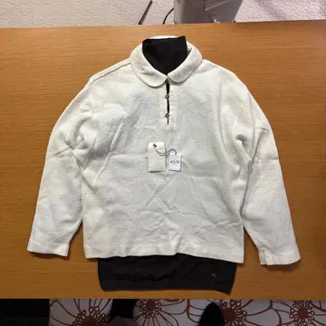 아이보리 카라 부착 니트 스웨터 45R