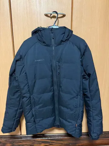 MAMMUT Whitehorn 남성용 다운 자켓 L 사이즈