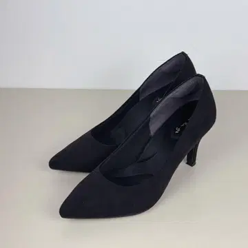 컨디션 최상 Metal Rouge 하이힐 펌프스 스웨이드 느낌 22.5