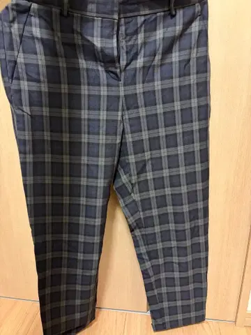 theory luxe 체크 무늬 캐주얼 팬츠 네이비 계열