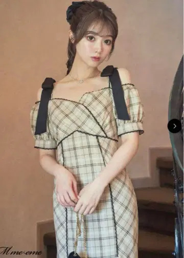 오프숄더 리본 체크 원피스 M me eme