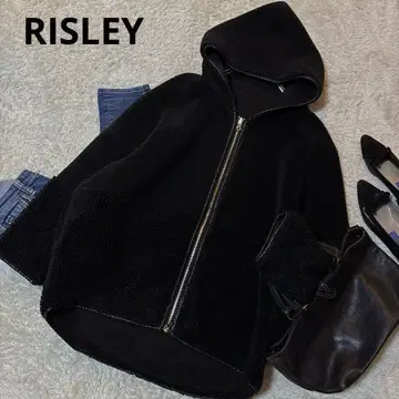 새상품급*리즈리버서블 페이크 스웨이드 보아 코트 블랙