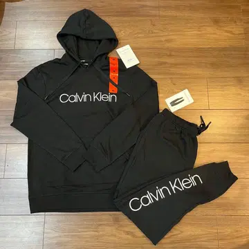 새상품 캘빈클라인 맨투맨 세트 남성용