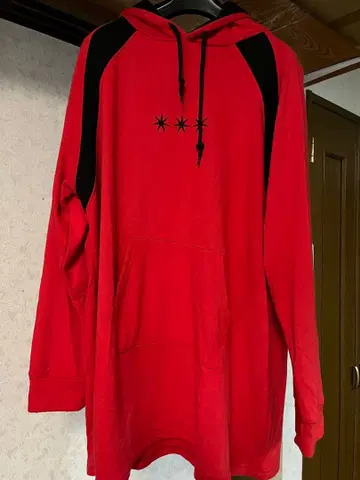 3대 JSB UMP 굿즈 후드 부착 빨간색 후드티