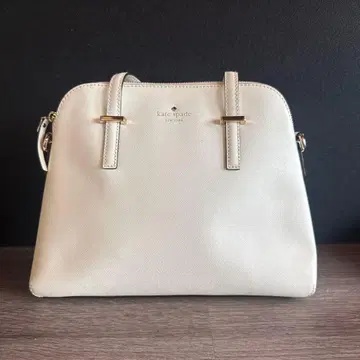 케이트 스페이드 화이트 숄더백