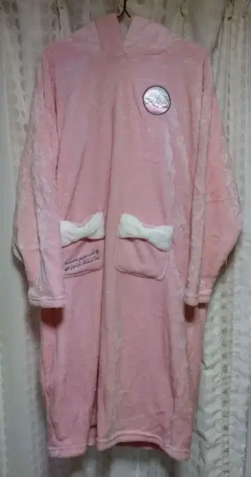 나츠메 우인장 냥코센세 룸웨어 산리오 파자마 키티