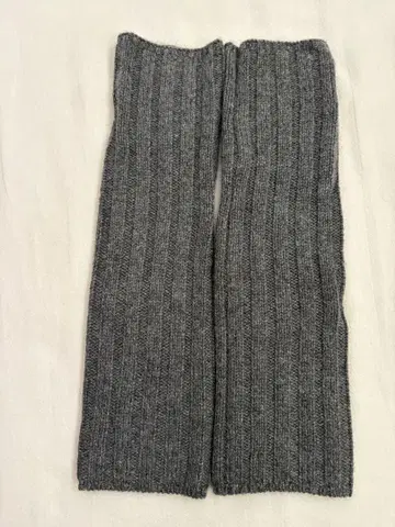 캐시미어 암워머 컬러 블랙