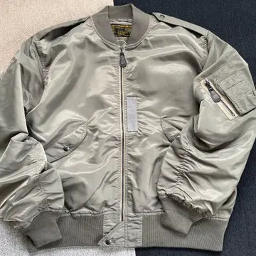 WAIPER.inc 최초기형 L-2B MIL-J-7448C 모델