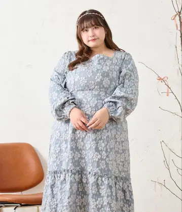 루오시 Louiosy 플라워 자카드 원피스