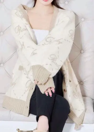 RADY 로고 니트 가디건 S 사이즈