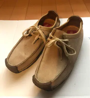 Clarks 클락스 나탈리 스웨이드 베이지