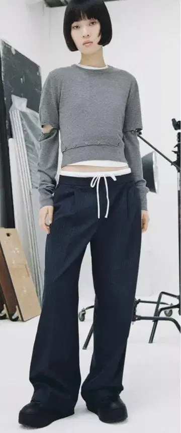 ZARA 스트라이프 팬츠