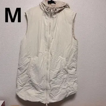 ZARA 아이보리 다운 베스트 M.