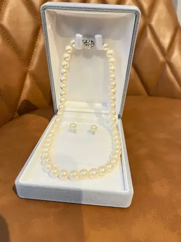 [ 가격 인하 ] 조개 펄 목걸이 & 귀걸이 세트 [ 새상품 ]