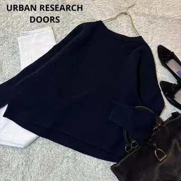 어반 리서치 도어스 울 크루 넥 와이드 니트 네이비