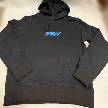 MADE IN WORLD 블랙 후드티