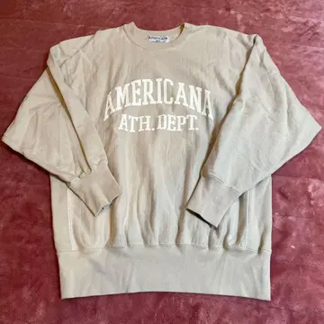 Americana 베이지 트레이닝복