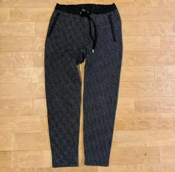 유나이티드 도쿄 헤링본 무늬 보아 안감 사이즈 1