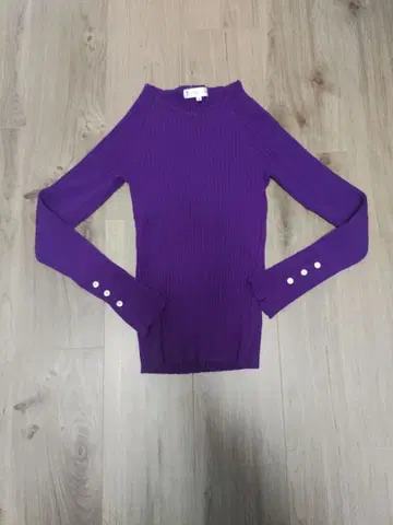 KUMIKYOKU 보라색 리브 니트 스웨터 사이즈 2