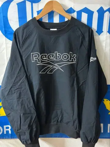 Reebok 윈드브레이커 블랙 O 사이즈 리복