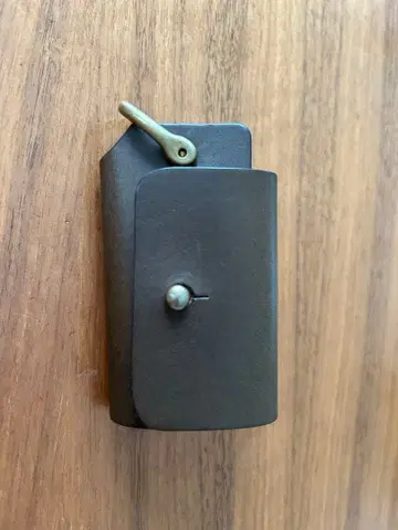 LONA smart keycase olive