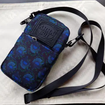 ANNA SUI 플라워 패턴 숄더백