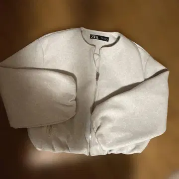 ZARA 아이보리 숏코트 새상품급