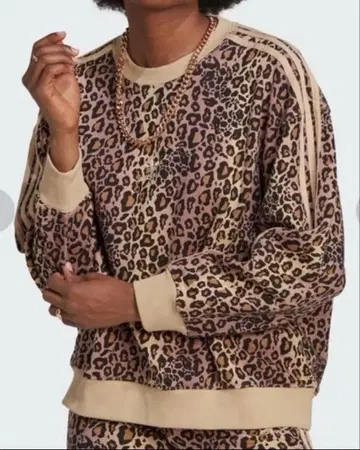 아디다스 오리지널스 크루넥 트레이닝복