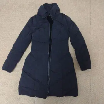 블랙 다운 자켓