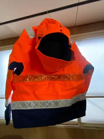 XEBECISO20447 오렌지 자켓