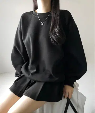 me+em select 오버 맨투맨 상의 + 플리츠 미니 스커트