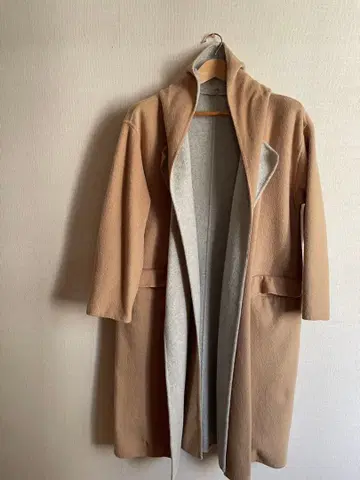 어반 리서치 로쏘 후드 부착 2way 베이지 롱 코트