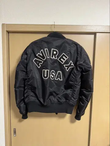 AVIREX MA-1 플라이트 자켓 블랙