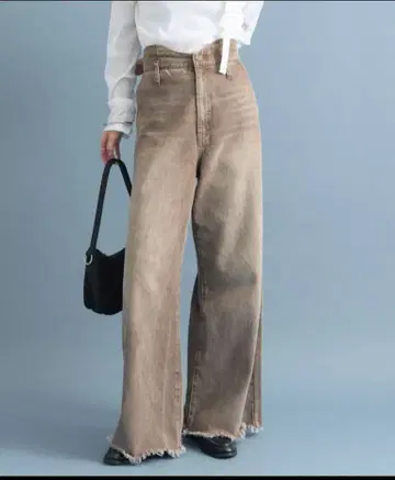 [새상품급] mystic 웨이브 데님 브라운 사이즈 2