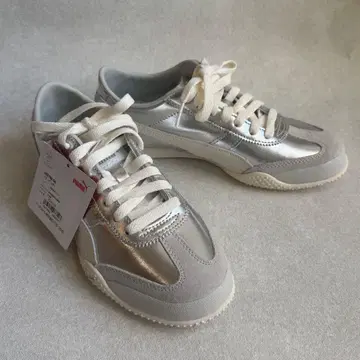 PUMA 스니커즈 벨라 UT 가죽 40218606