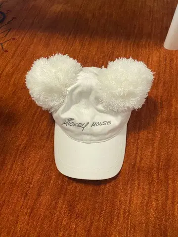 미키마우스 폼폼 포함 캡