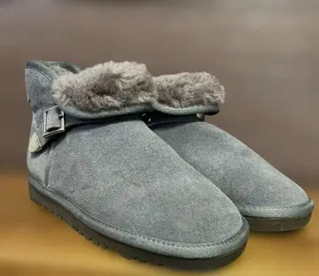 LUPUY 그레이 어그 부츠