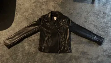 GAP 블랙 가죽 라이더 자켓