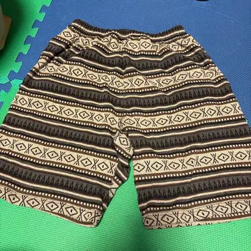 그라미치 M 사이즈 보더 무늬 숏팬츠