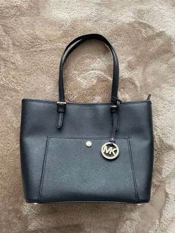 Michael Kors 블랙 토트백