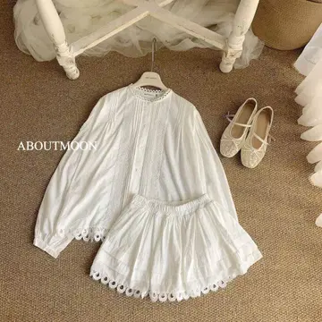 ABOUTMOON 화이트 레이스 셔츠 셋업