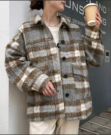 CIAOPANIC TYPY 샤기 모듬 패턴 오버 자켓