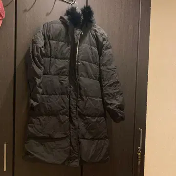 블랙 인조 모피 롱 다운 자켓