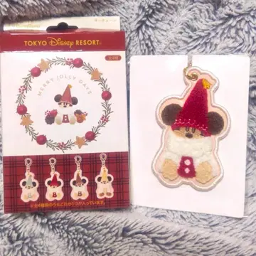 릴리린린 디즈니 크리스마스 2025 키체인 (스모키 레드)