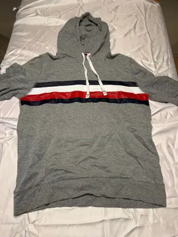 그레이 스트라이프 후드 부착 후드티