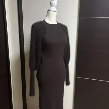 [ anuans ] 브라운 리브 모헤어 롱 원피스