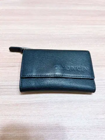 캘빈클라인 키케이스